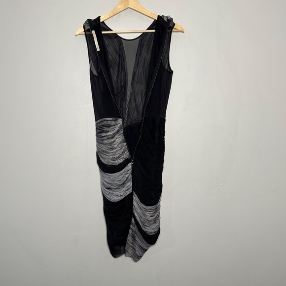 Willow Austrailian Brand Draped Sleeveless Silk Black Mini Dress RARE Sz 2 US - Picture 11 of 16